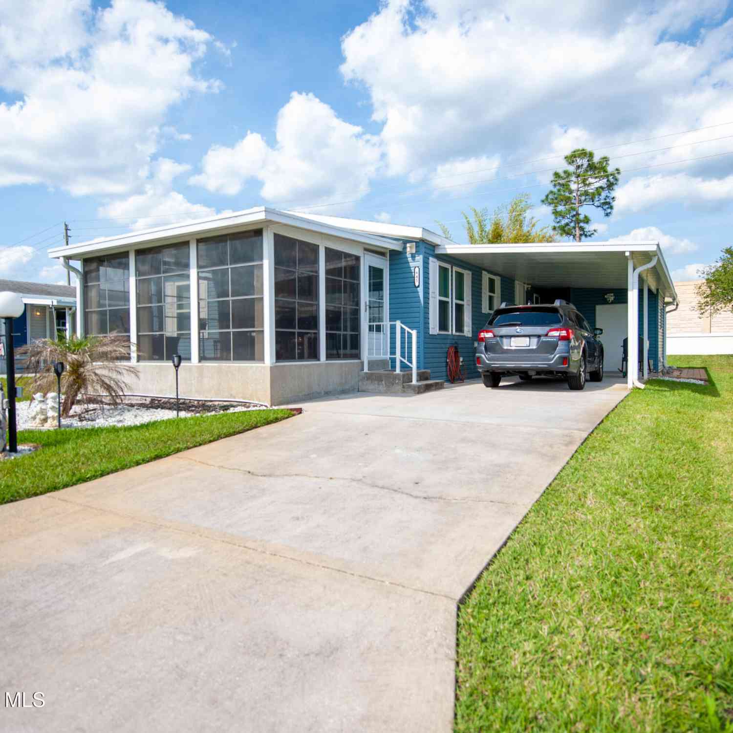 Mobile Home For Sale - 645 Outer Drive #124<br/> Cocoa, FL 32926