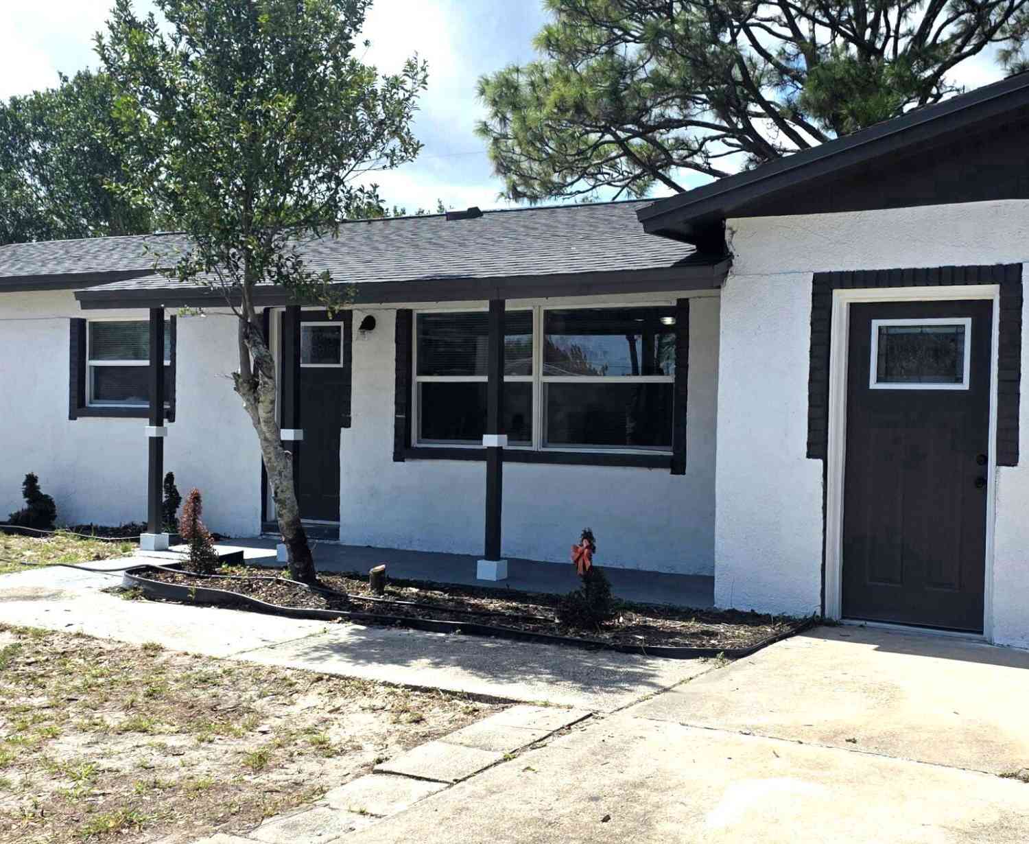 Homes For Sale - 713 Thomas Avenue<br/> Cocoa, FL 32922