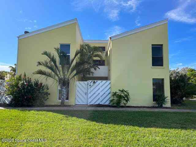 Townhouse For Rent - 119 Coral Way #A<br/> Indialantic, FL 32903