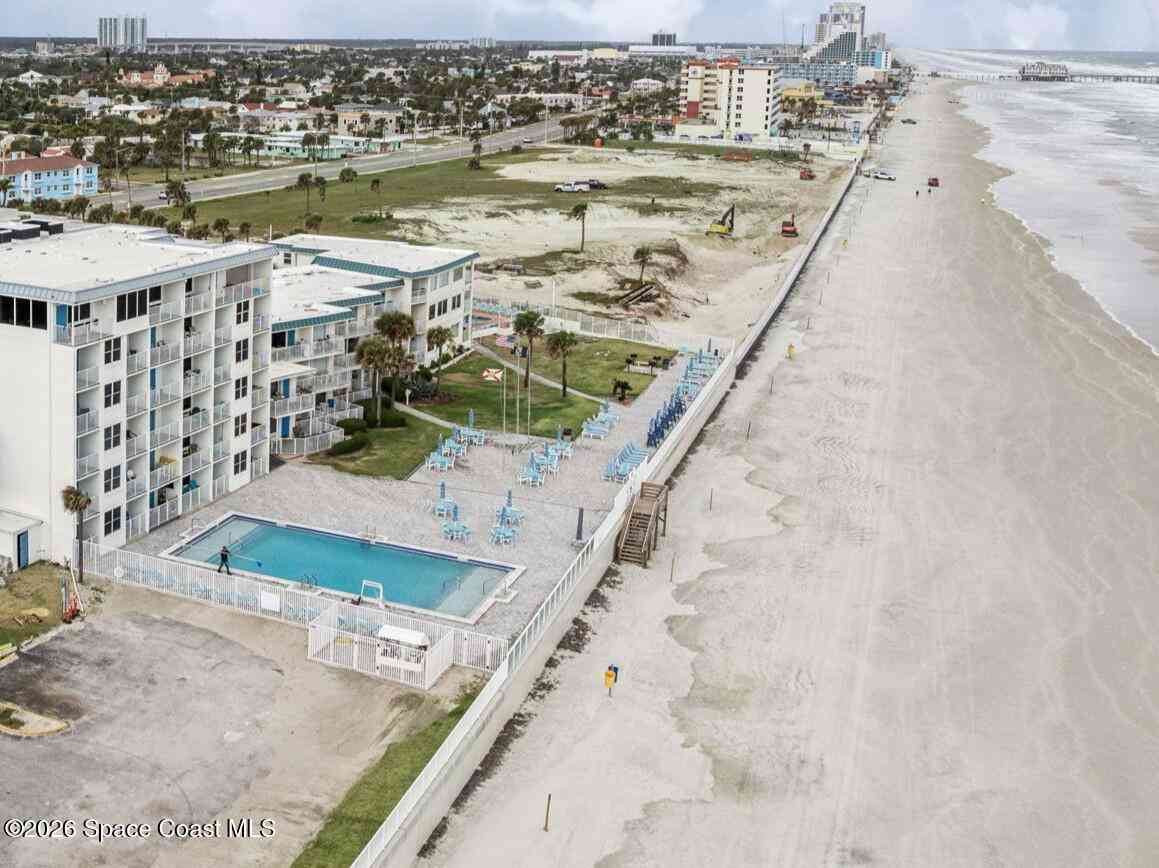 Condo For Sale - 935 S Atlantic Avenue #116<br/> Daytona Beach, FL 32118