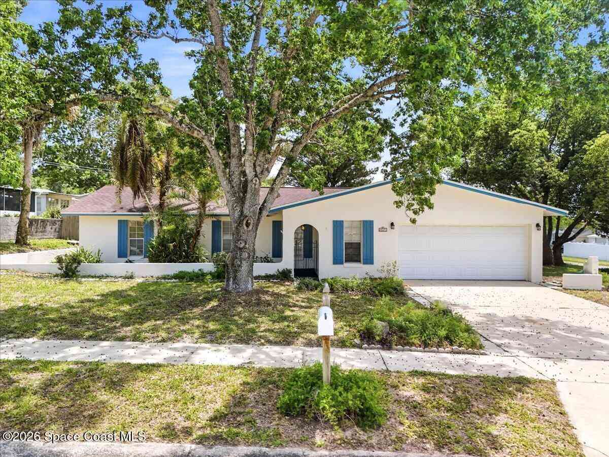 Homes For Sale - 4025 Eola Avenue<br/> Titusville, FL 32796