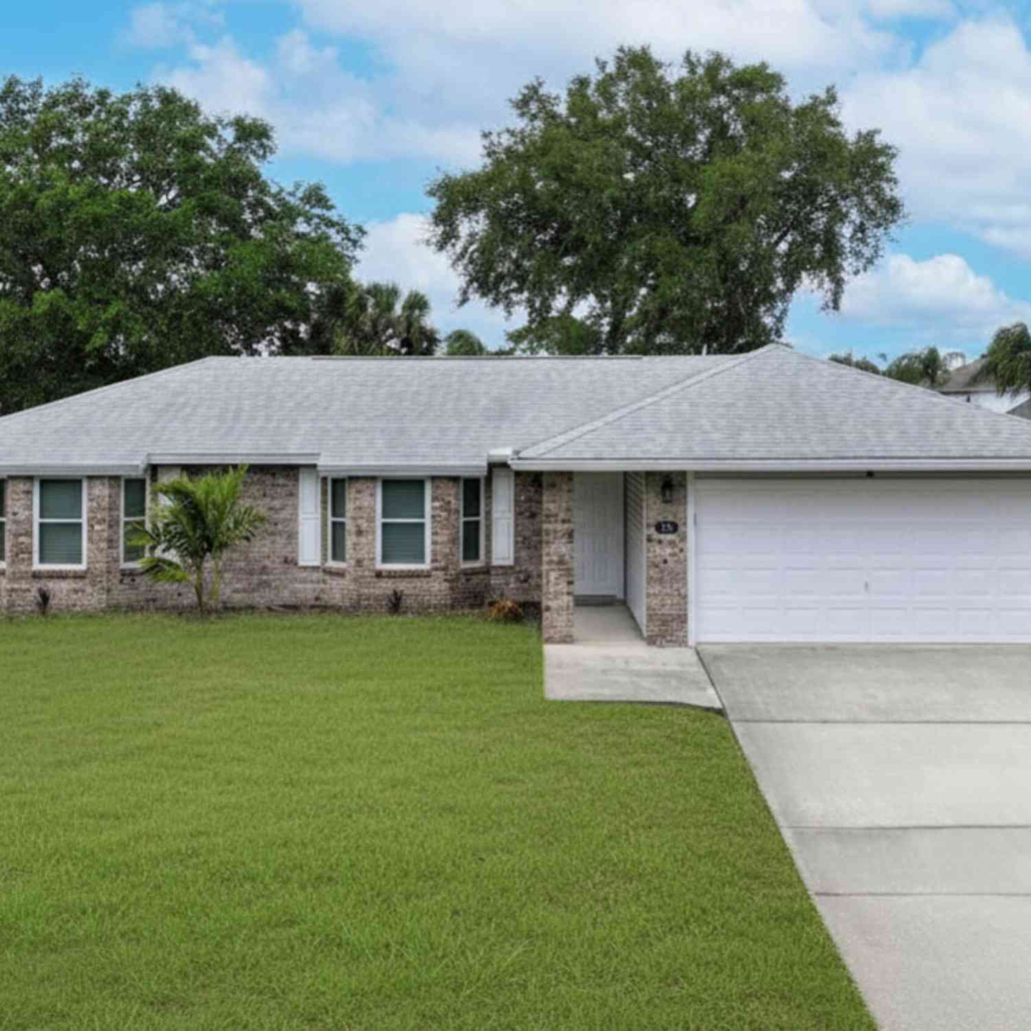 Homes For Sale - 551 Koutnik Road<br/> Palm Bay, FL 32909