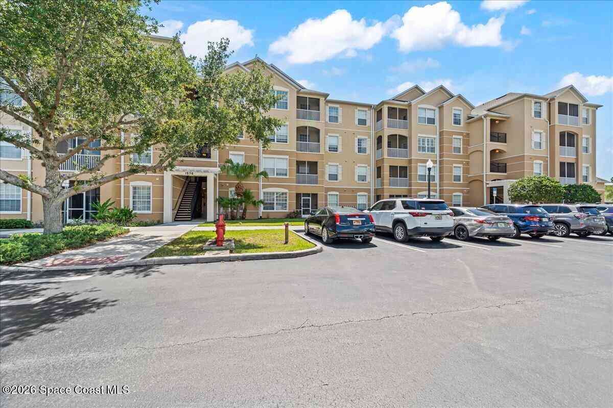 Condo For Sale - 1576 Peregrine Circle 401 Circle #401<br/> Rockledge, FL 32955