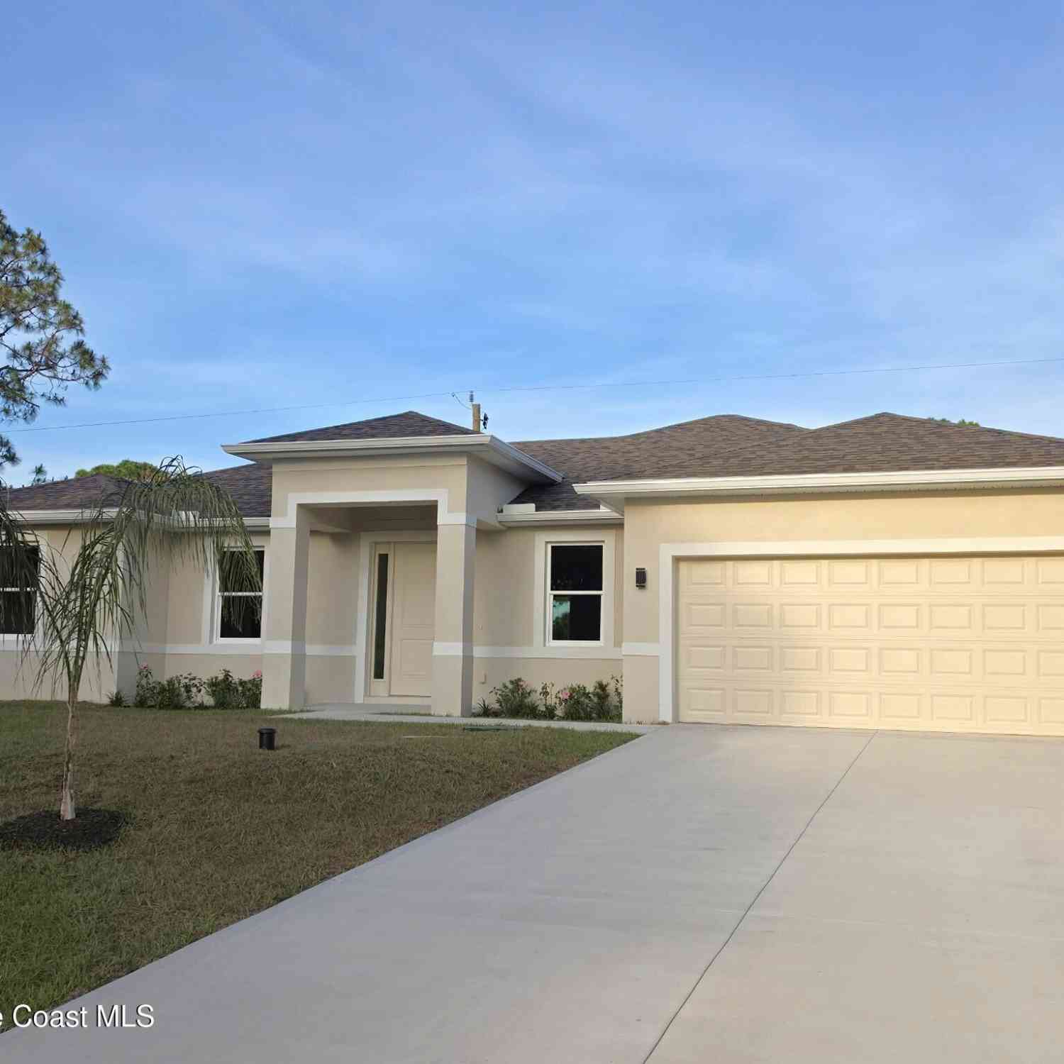 Homes For Sale - 1387 Platt Avenue<br/> Palm Bay, FL 32908