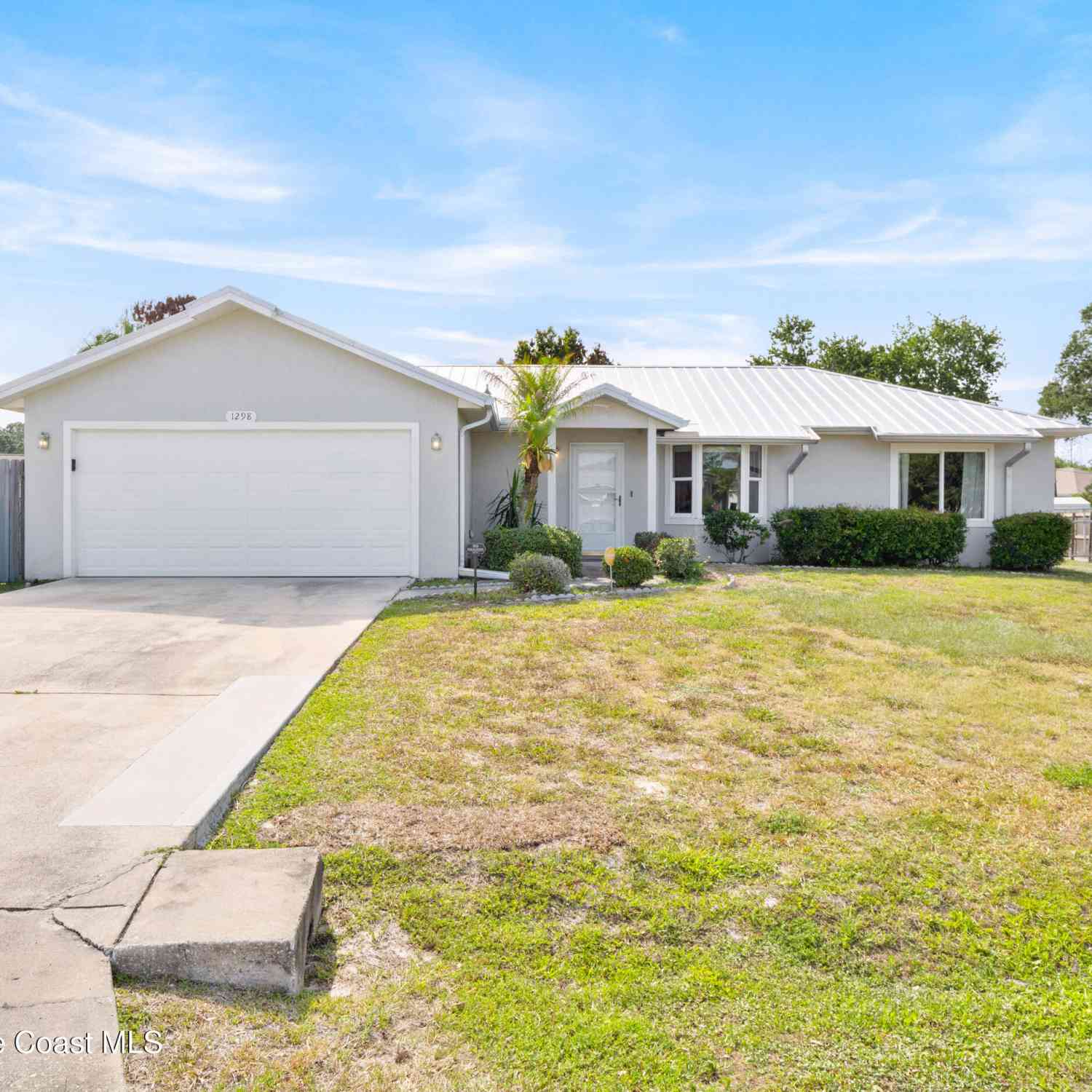 Homes For Sale - 1298 Campo Avenue<br/> Palm Bay, FL 32907