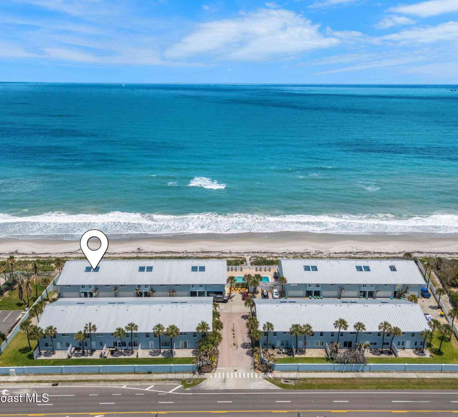 Townhouse For Sale - 1923 Jimmy Buffett Mem Highway #B-2<br/> Indian Harbour Beach, FL 32937