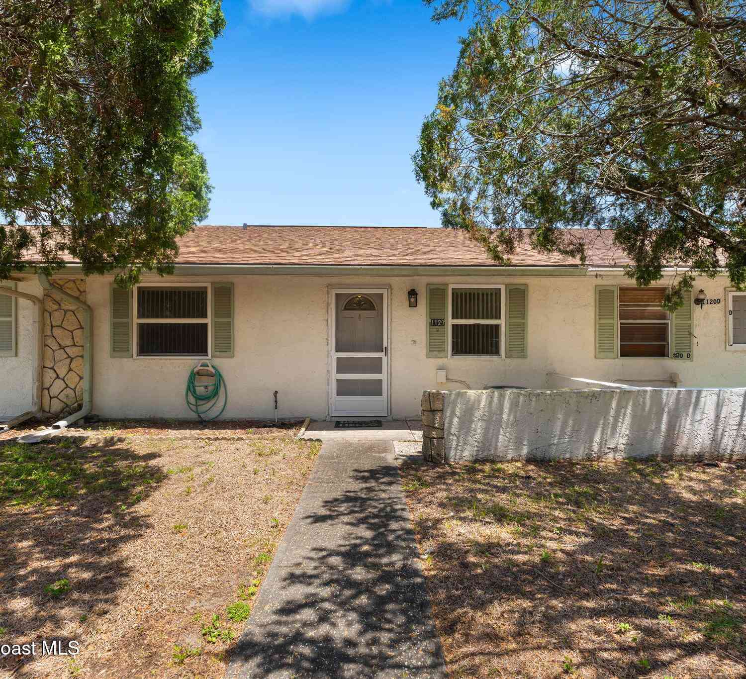 Townhouse For Sale - 1120 Cheney Highway #E<br/> Titusville, FL 32780