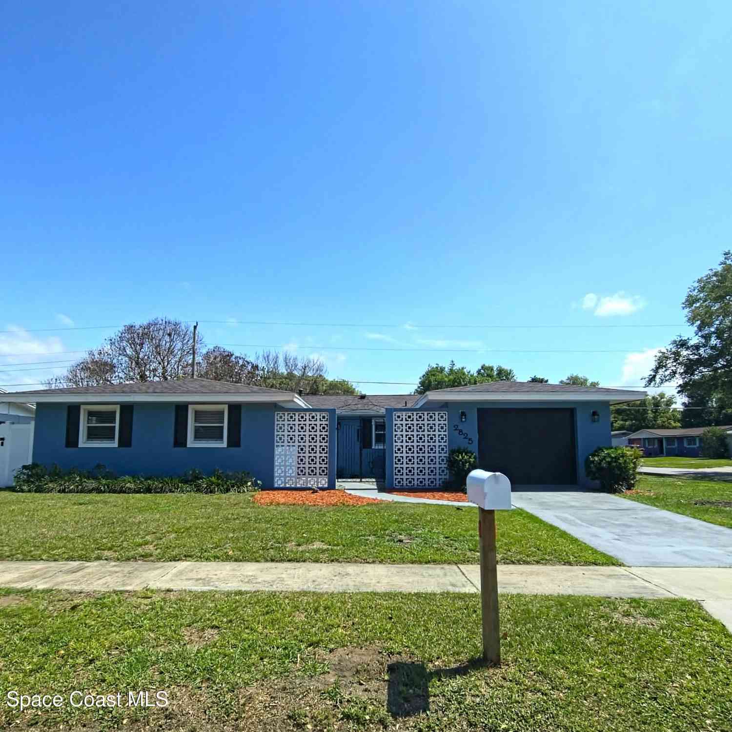 Homes For Sale - 2825 Starlight Drive<br/> Titusville, FL 32796
