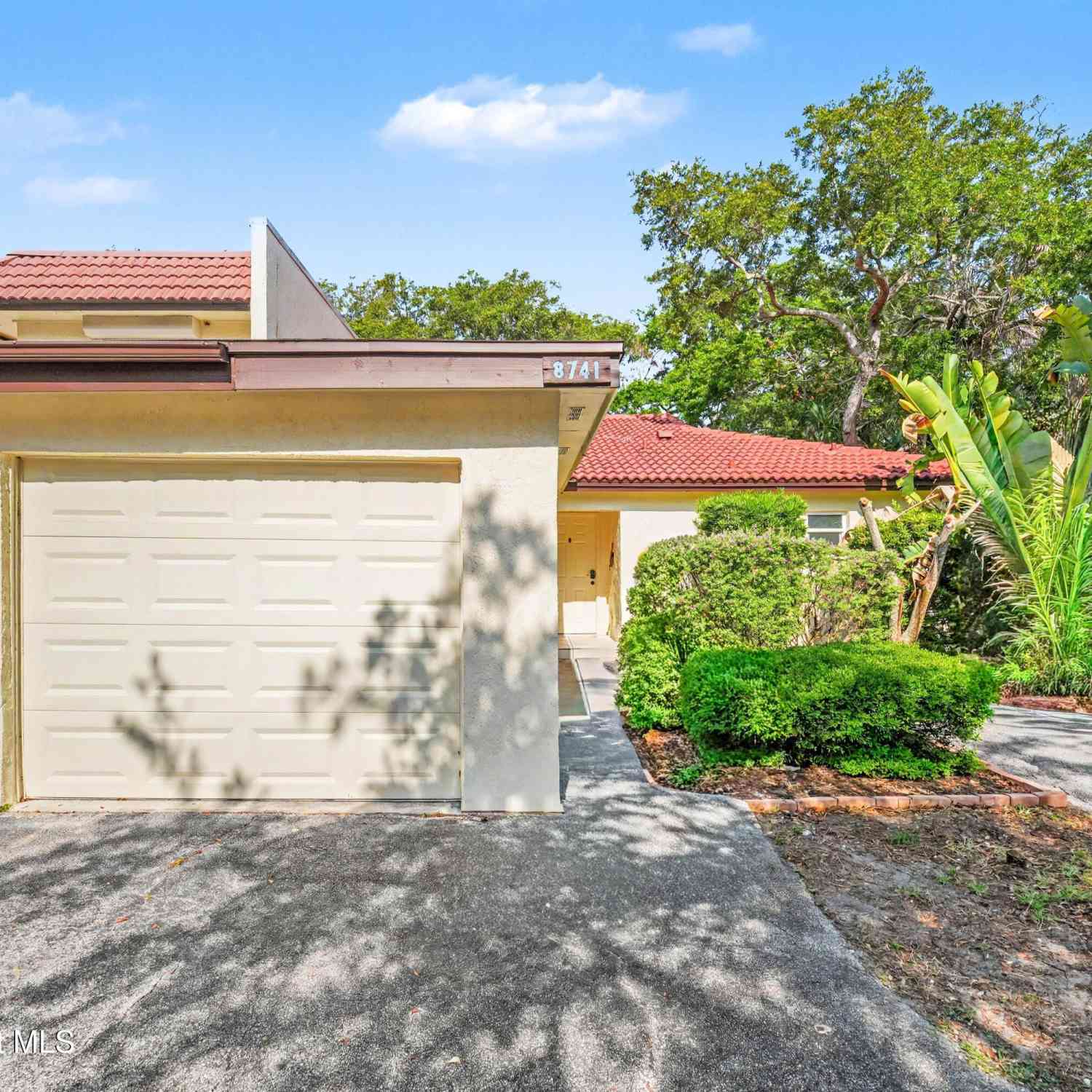 Townhouse For Sale - 8741 Seagrape Court<br/> Cape Canaveral, FL 32920