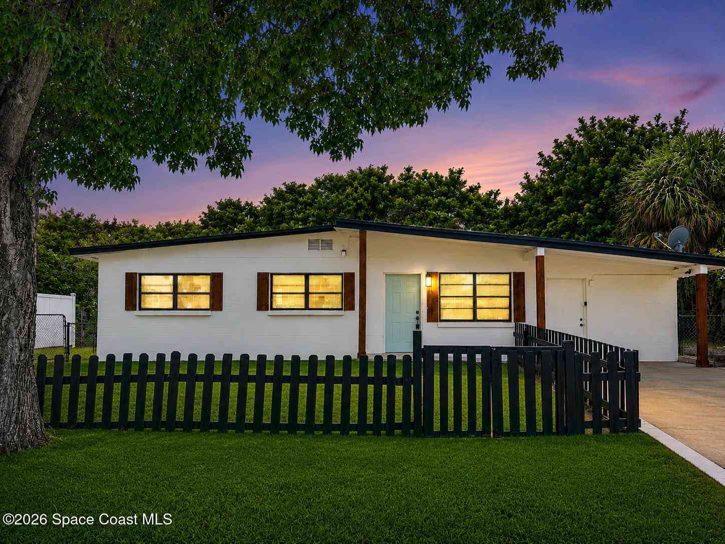 Homes For Sale - 1830 Hallum Avenue<br/> Titusville, FL 32796