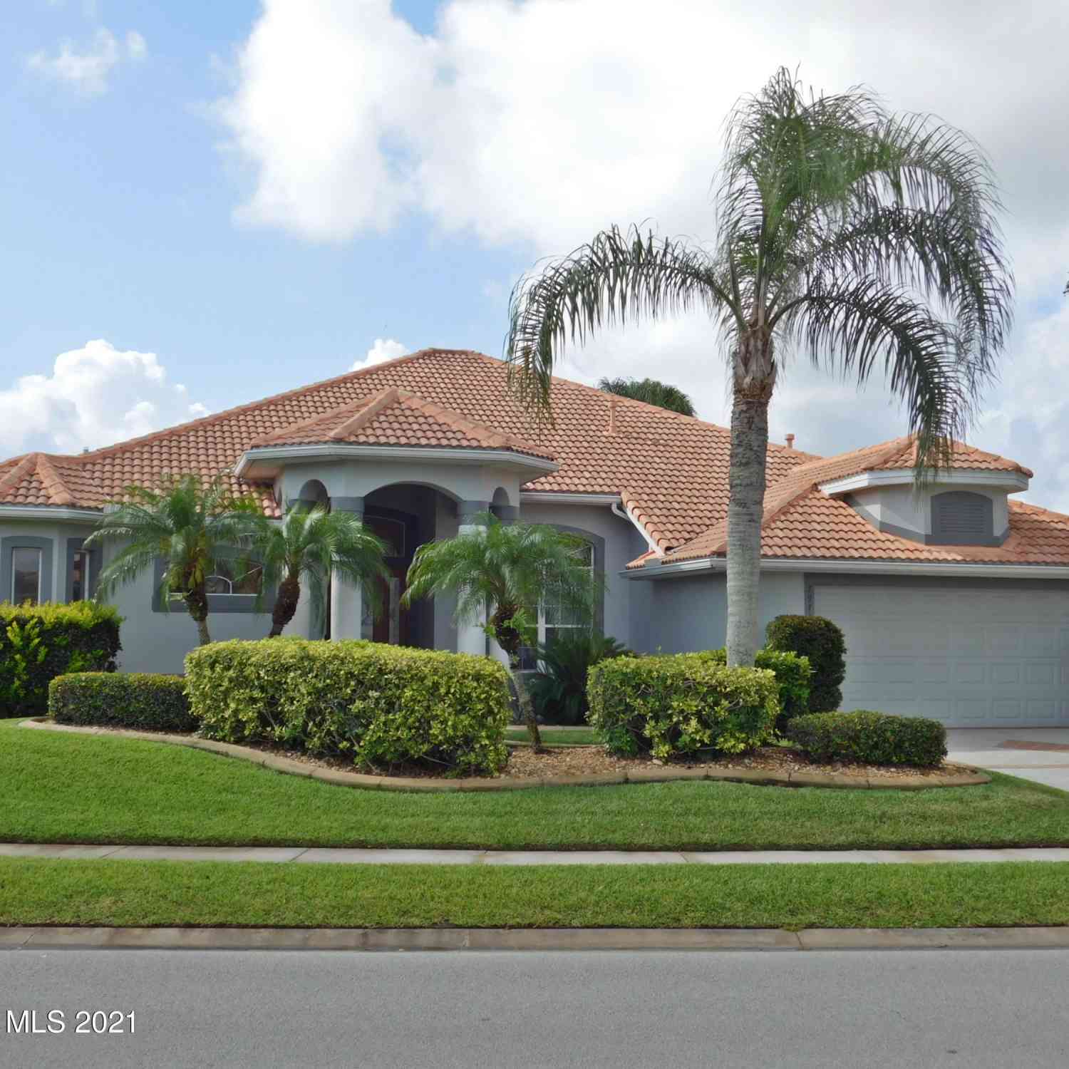 Homes For Rent - 7971 Old Tramway Drive<br/> Melbourne, FL 32940