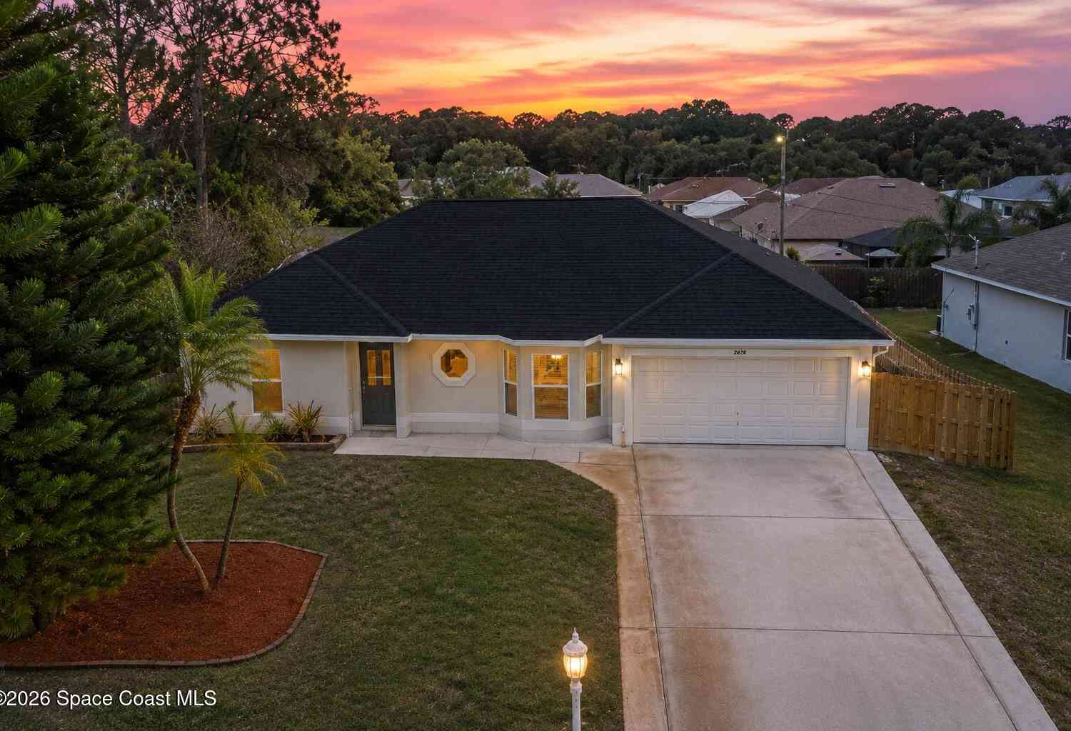 Homes For Sale - 2678 Ramsdale Drive<br/> Palm Bay, FL 32909