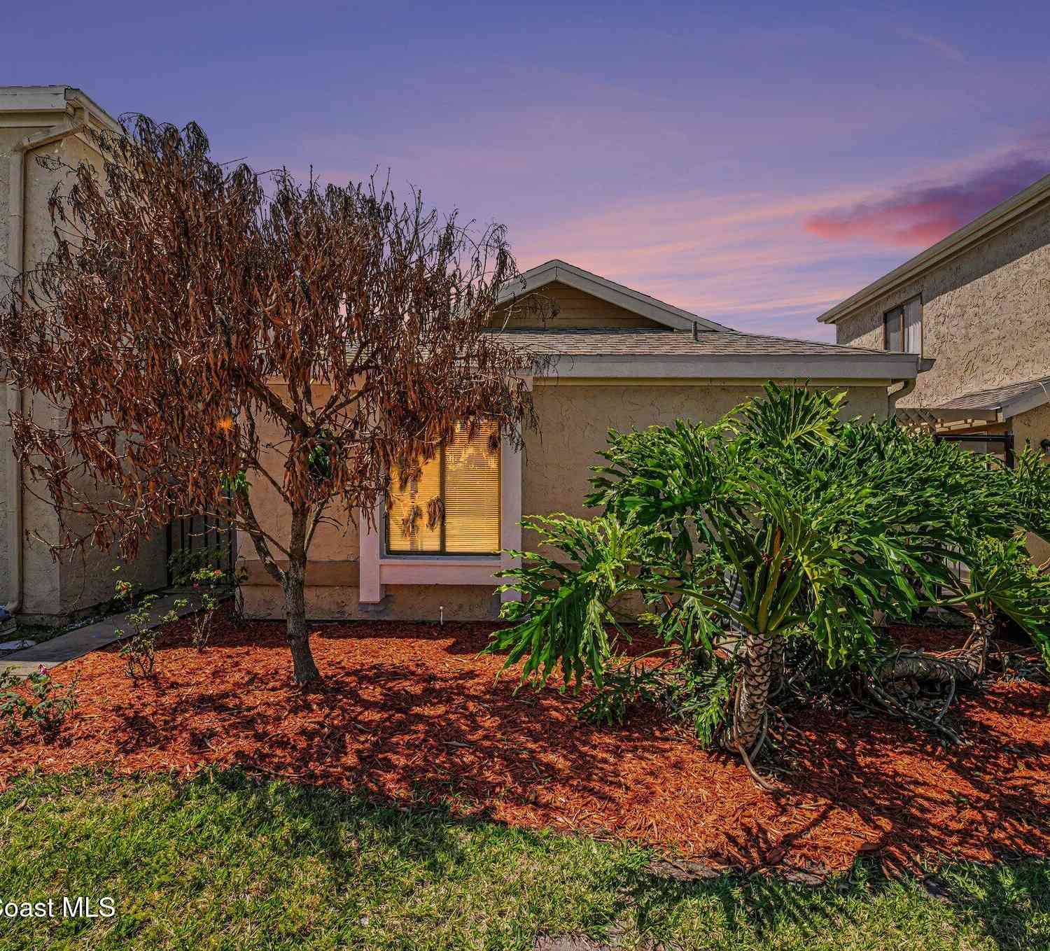 Townhouse For Sale - 1011 Abada Court #110<br/> Palm Bay, FL 32905