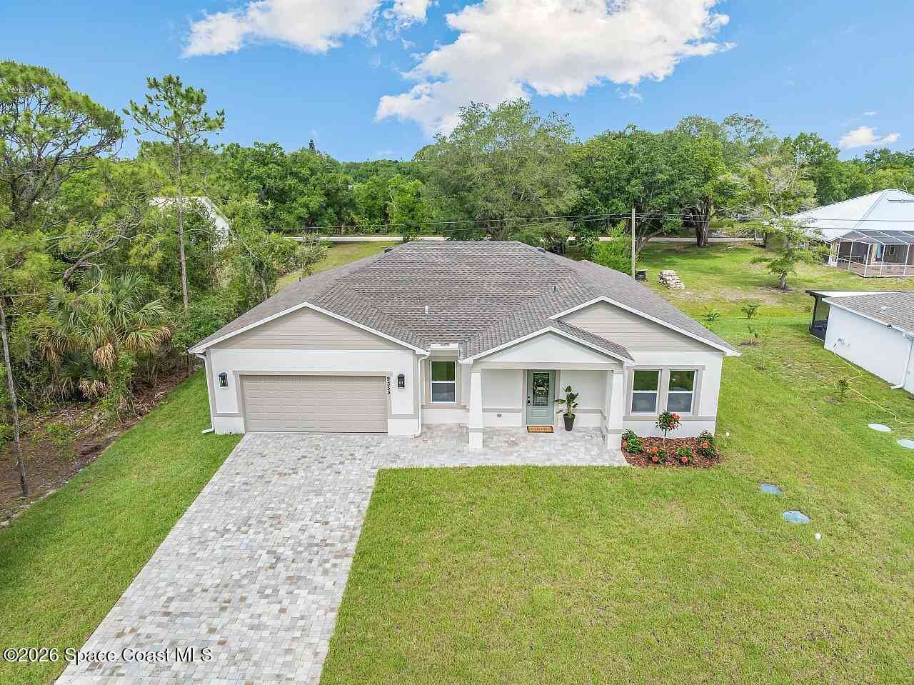 Homes For Sale - 9355 100th Avenue<br/> Vero Beach, FL 32967