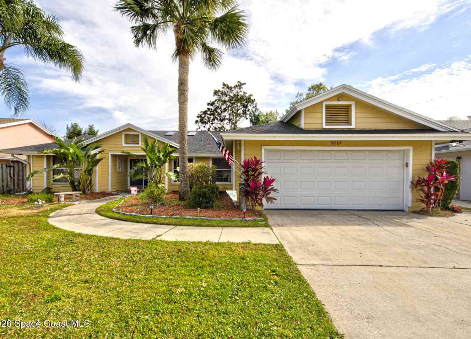 Homes For Sale - 3867 Wethersfield Circle<br/> Titusville, FL 32780