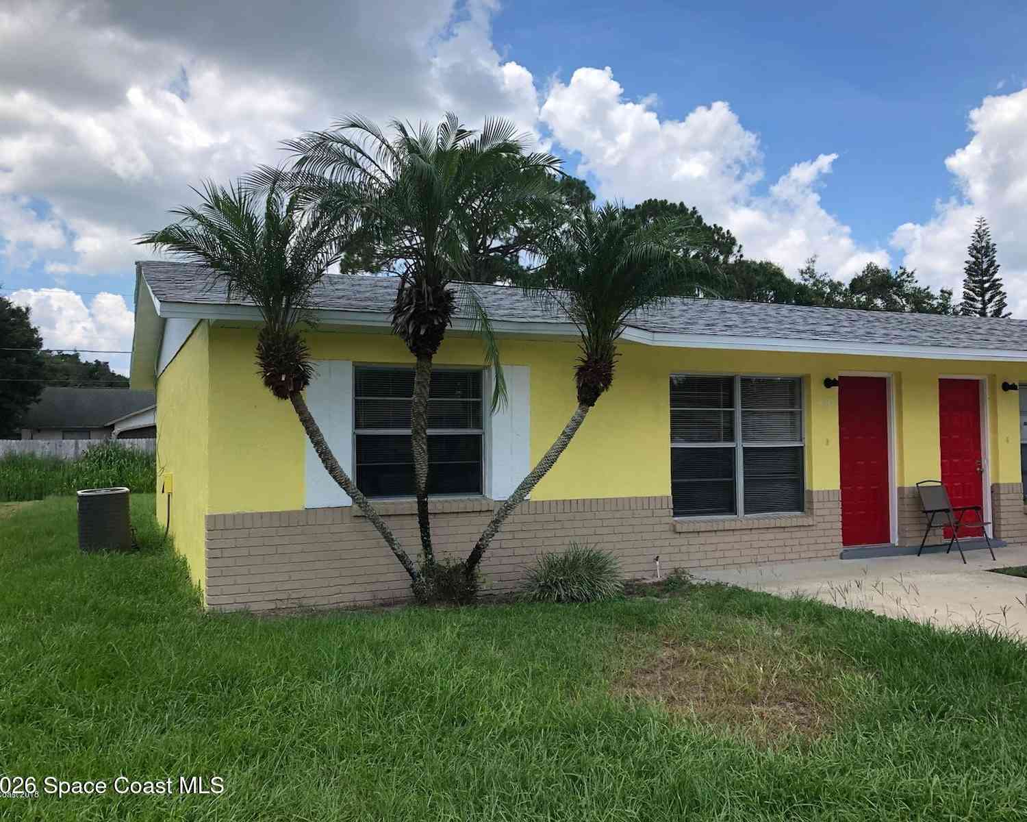 Multifamily For Rent - 412 Country Lane Drive<br/> Cocoa, FL 32926