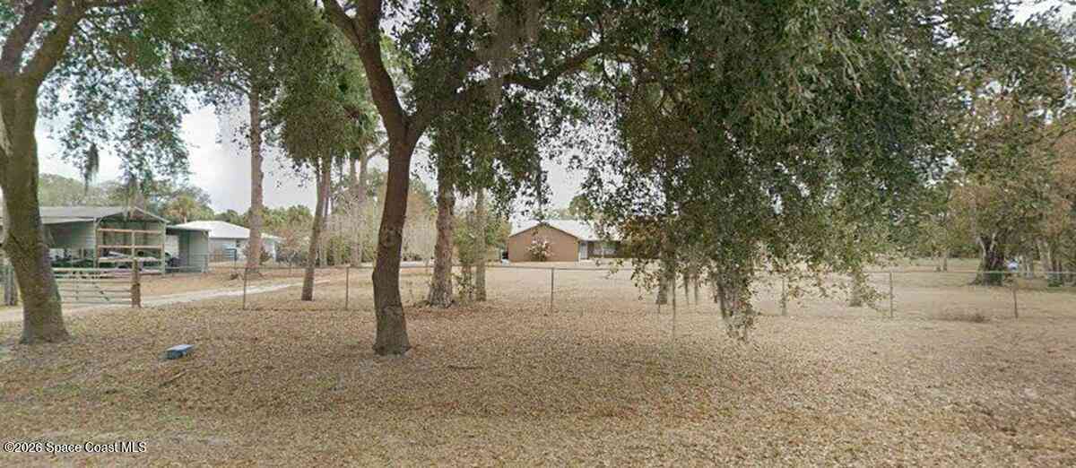 Homes For Sale - 4705 E Little Court<br/> Cocoa, FL 32926