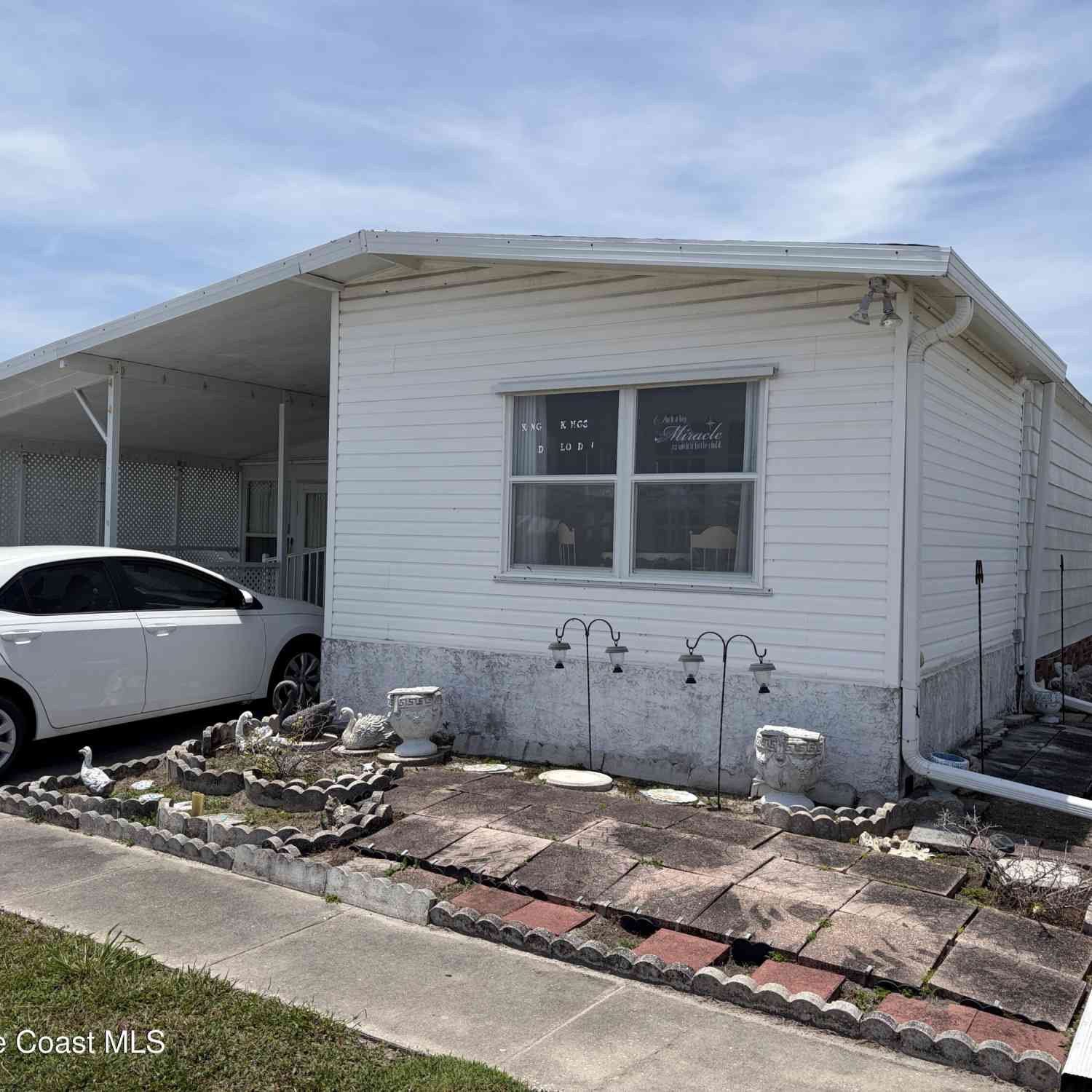 Mobile Home For Sale - 1748 Coco Plum Street<br/> Palm Bay, FL 32905
