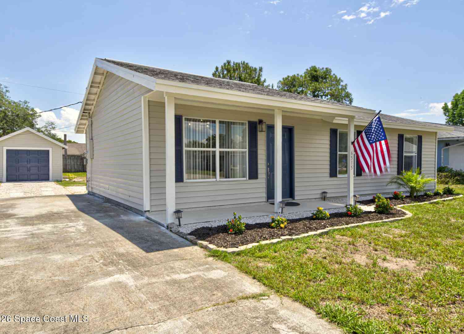 Homes For Sale - 6515 Greenwood Avenue<br/> Cocoa, FL 32927