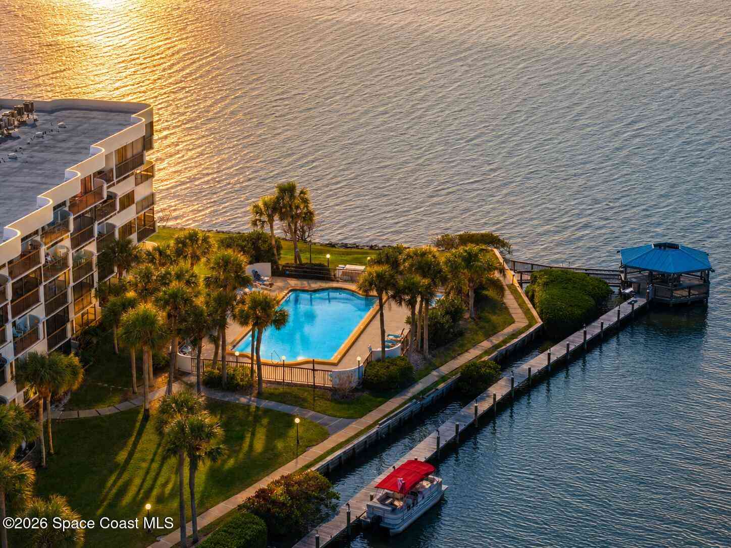 Condo For Sale - 300 Columbia Drive #3204<br/> Cape Canaveral, FL 32920