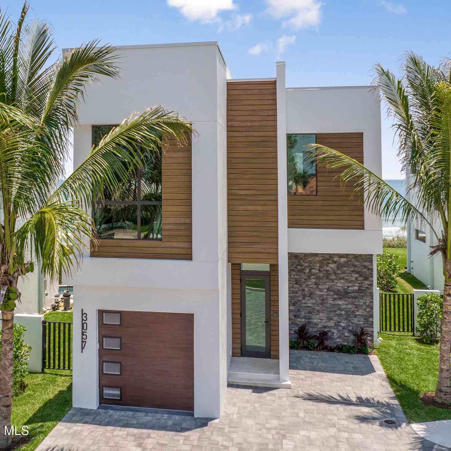 Condo For Sale - 3057 S Highway A1a<br/> Melbourne Beach, FL 32951