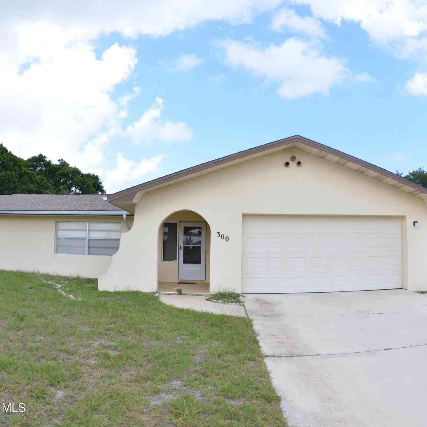 Homes For Rent - 300 Darrow Avenue<br/> Melbourne, FL 32901