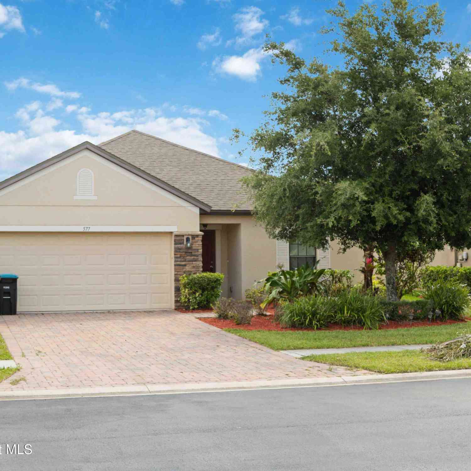 Homes For Sale - 577 Trymore Drive<br/> Palm Bay, FL 32909
