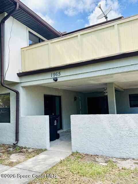 Townhouse For Rent - 1965 Dipol Courtway<br/> Titusville, FL 32780