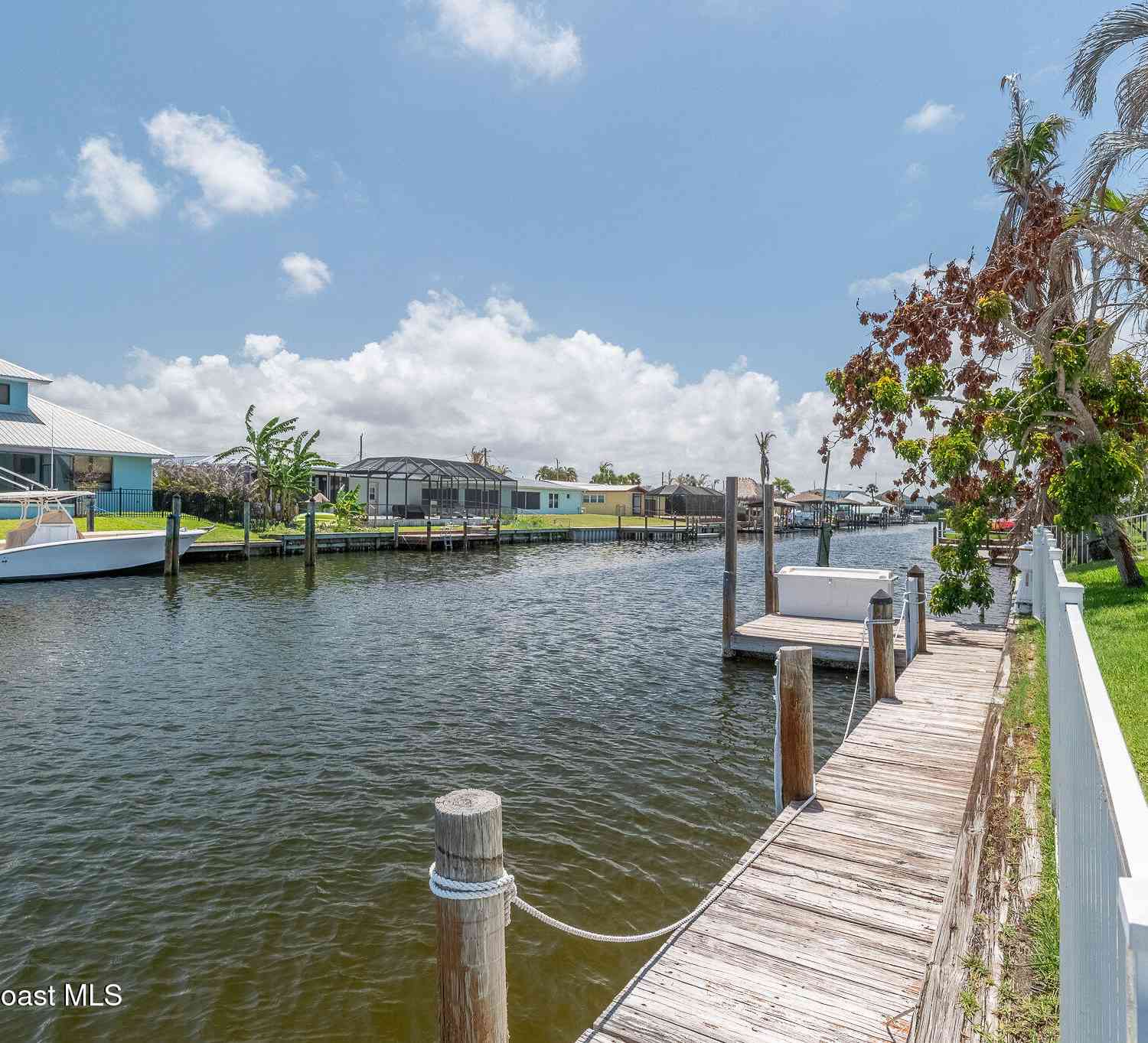 Homes For Sale - 458 Sandpiper Drive<br/> Satellite Beach, FL 32937