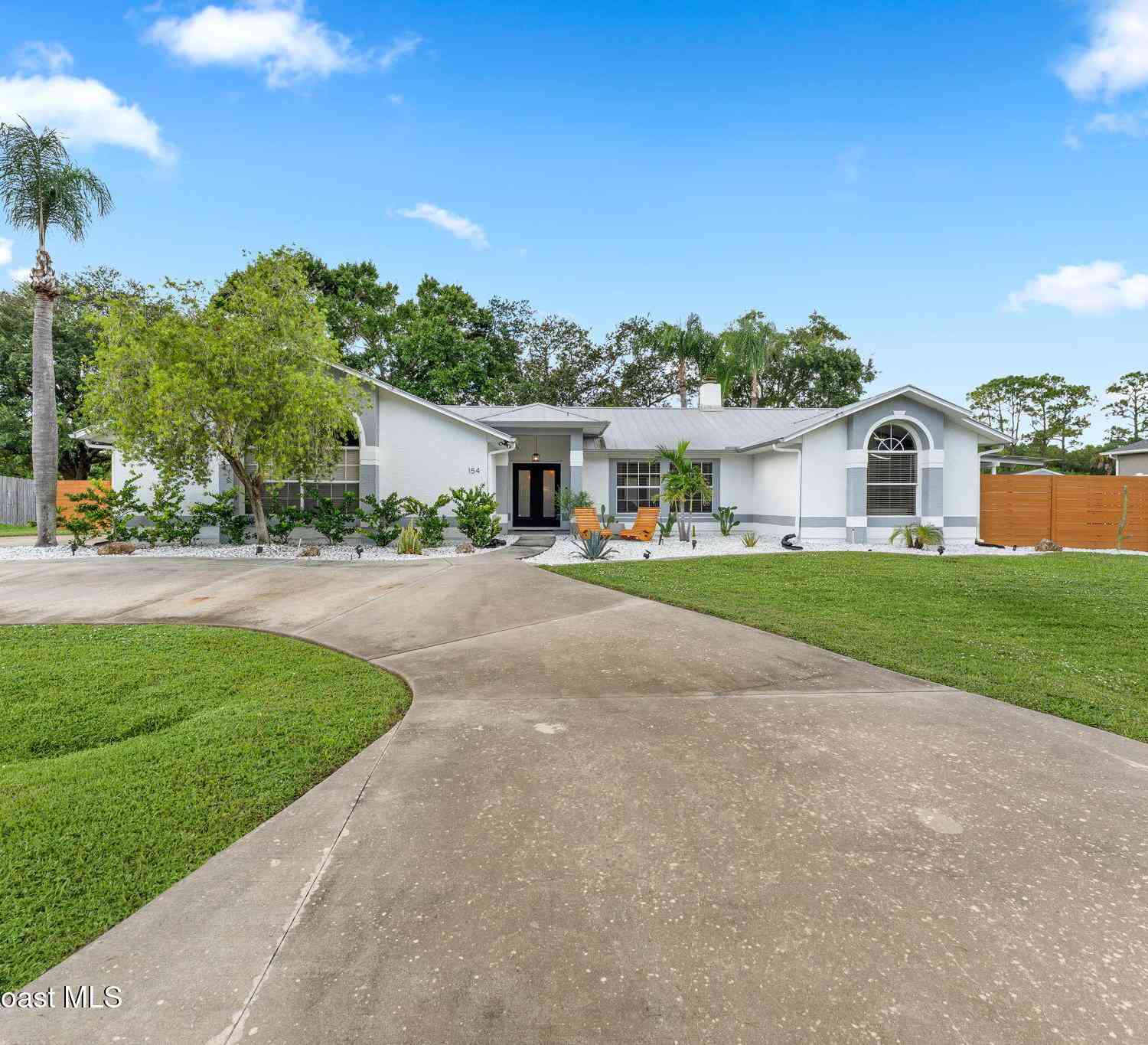Homes For Sale - 154 Nemo Circle<br/> Palm Bay, FL 32907