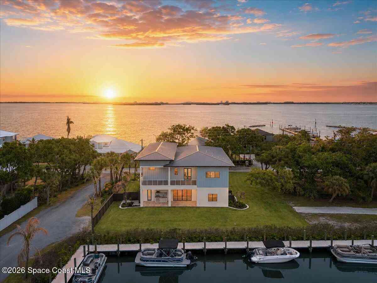Homes For Sale - 1295 S Banana River Drive<br/> Merritt Island, FL 32952
