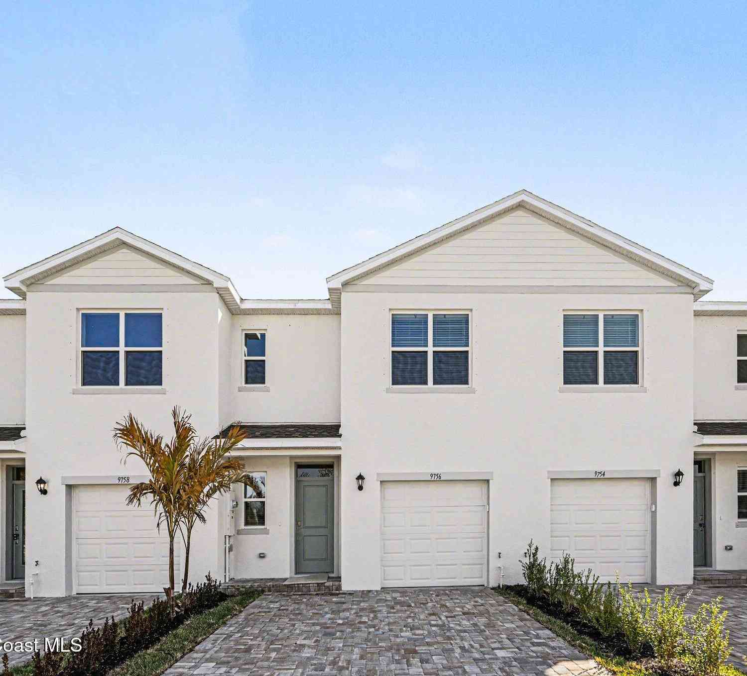 Townhouse For Sale - 486 Houston Lane<br/> Merritt Island, FL 32953