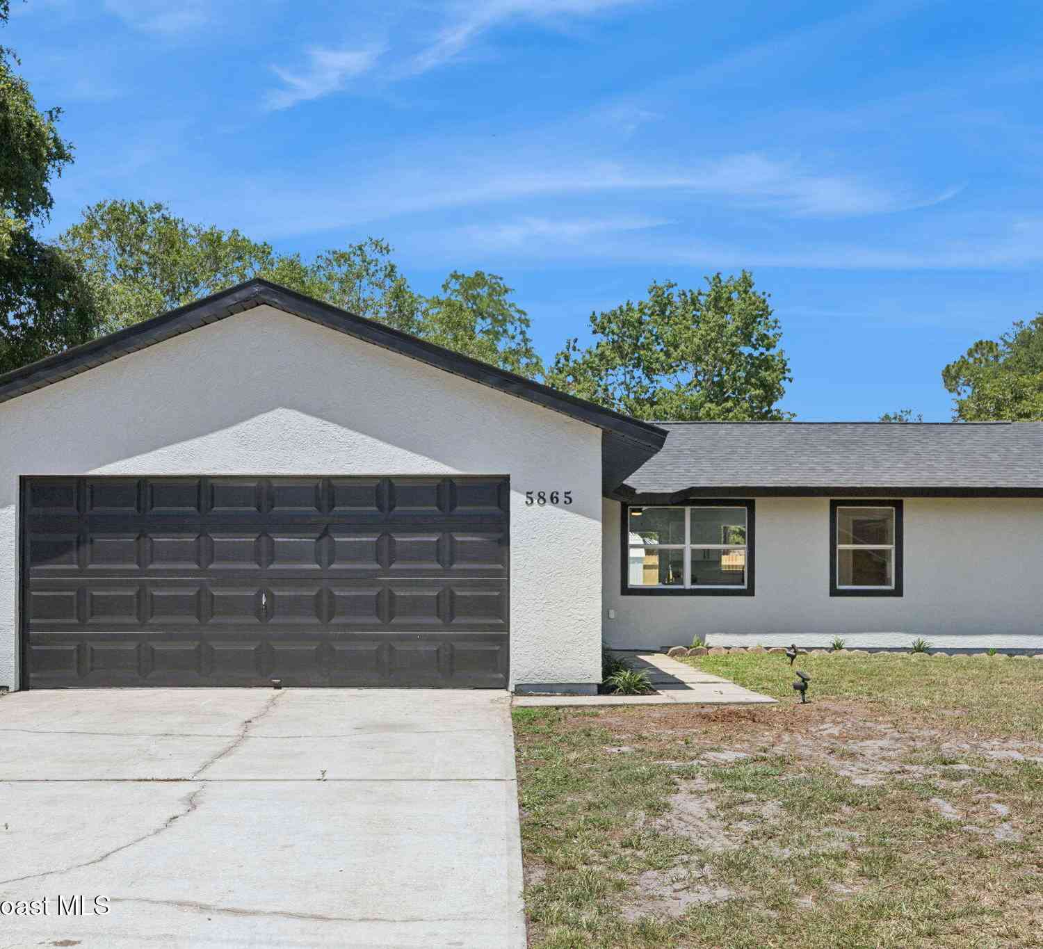 Homes For Sale - 5865 Granite Lane<br/> Cocoa, FL 32927