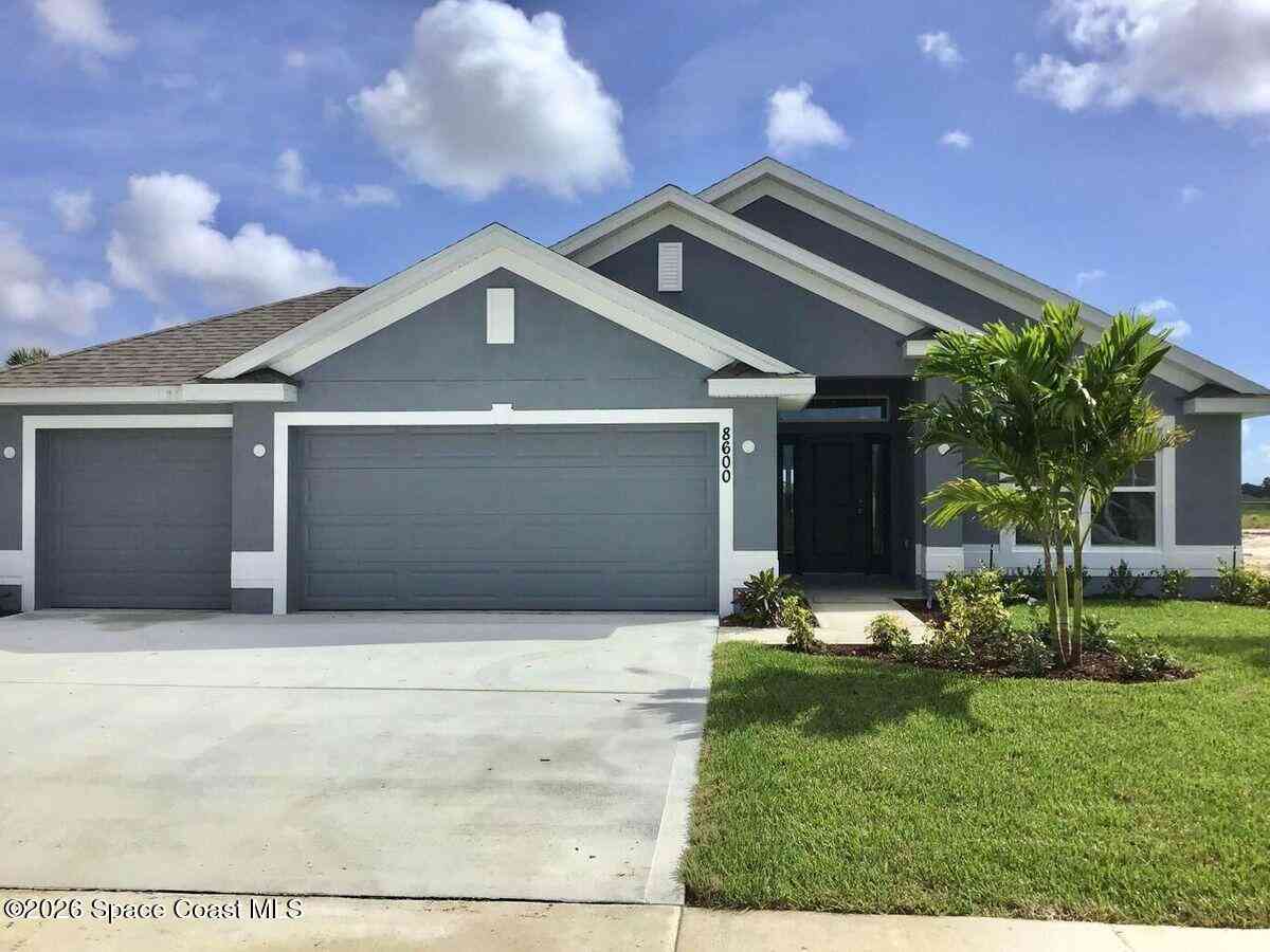Homes For Sale - 821 Airport Avenue<br/> Palm Bay, FL 32909