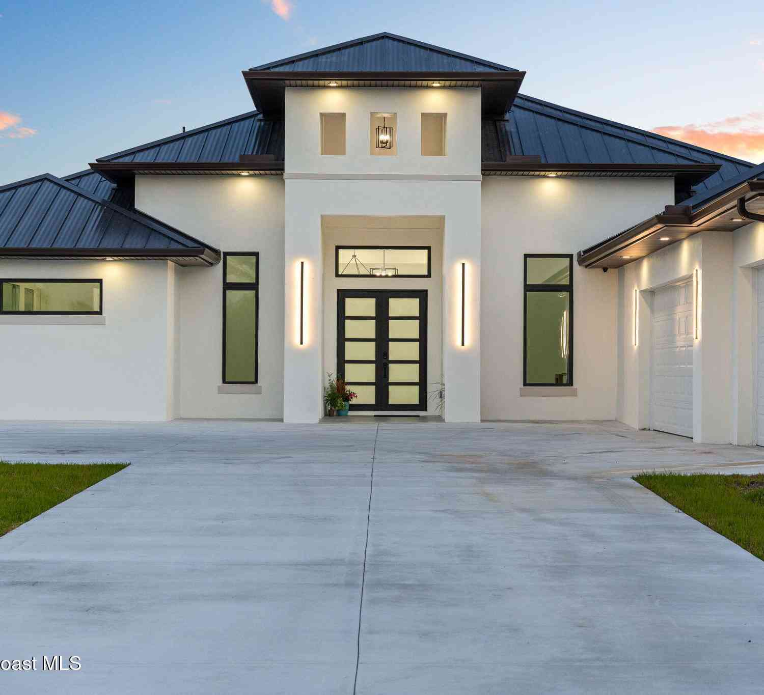 Homes For Sale - 131 Cavalier Street<br/> Palm Bay, FL 32909