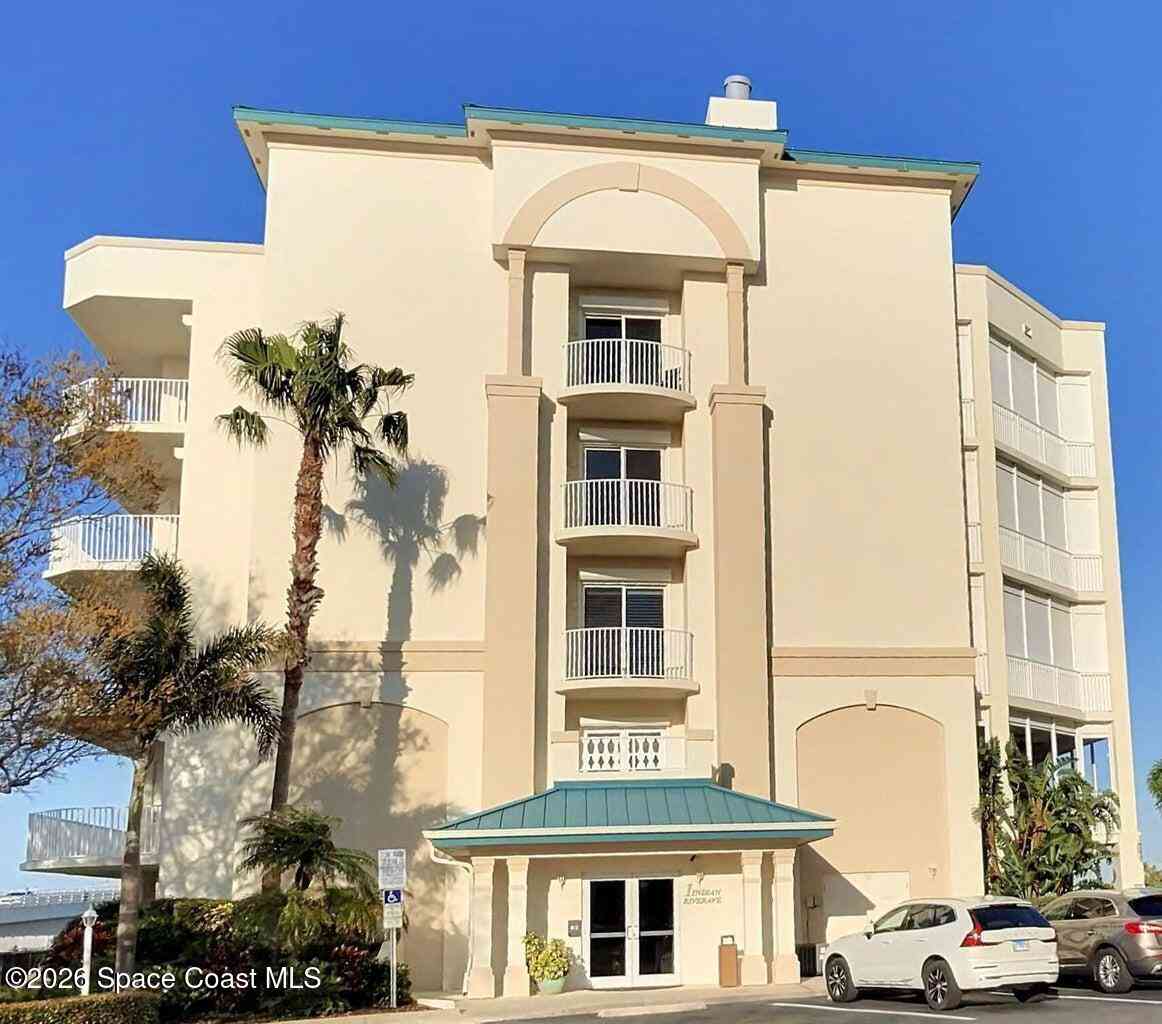 Condo For Sale - 1 Indian River Avenue #201<br/> Titusville, FL 32796