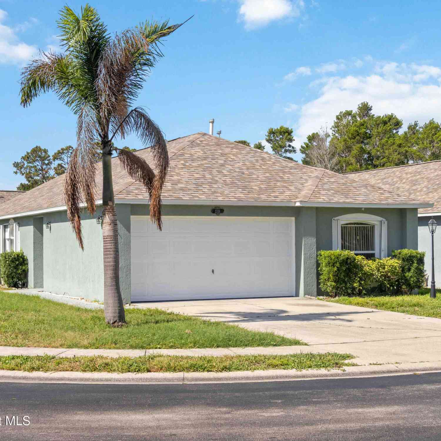 Homes For Sale - 2126 Redwood Circle<br/> Palm Bay, FL 32905