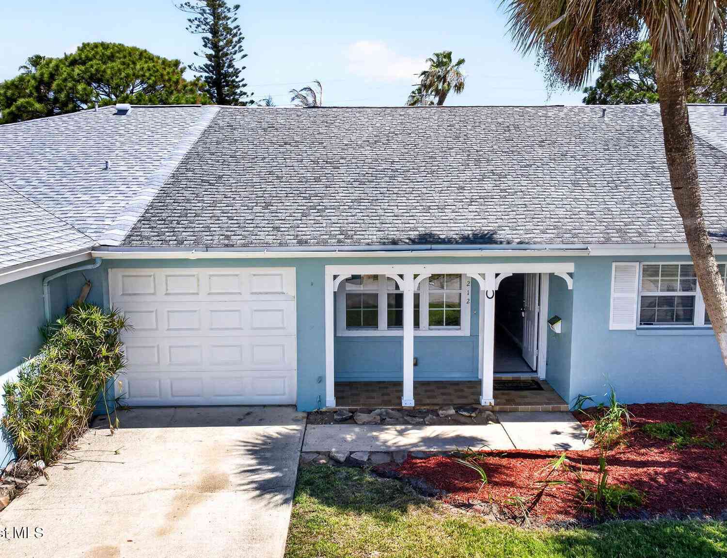 Townhouse For Sale - 212 Emerald Drive<br/> Indian Harbour Beach, FL 32937