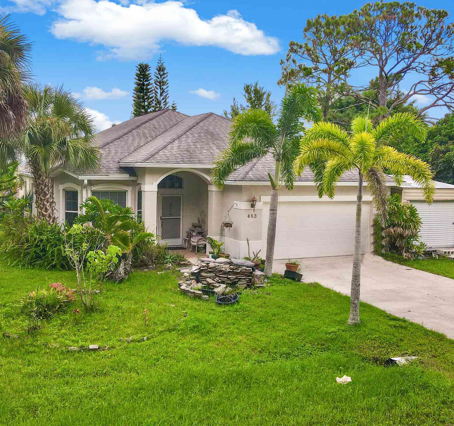 Homes For Sale - 463 Avocado Road<br/> Palm Bay, FL 32907