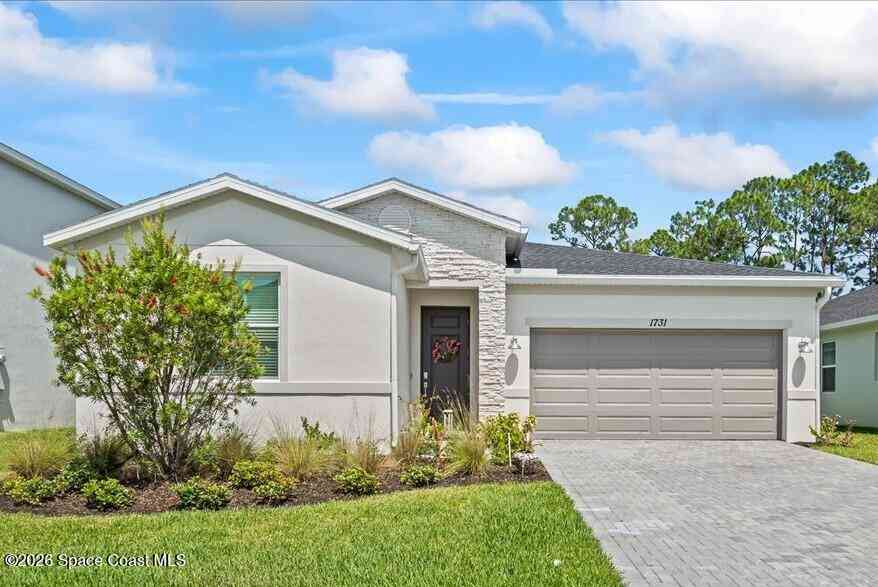 Homes For Sale - 1731 Marigold Trail<br/> Palm Bay, FL 32907