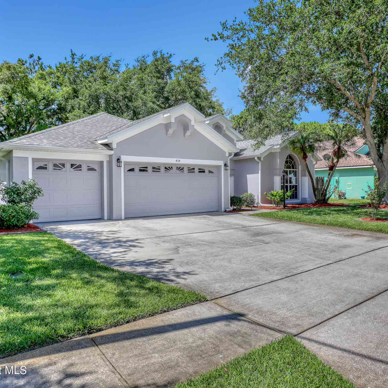 Homes For Sale - 434 Heathrow Circle<br/> Rockledge, FL 32955