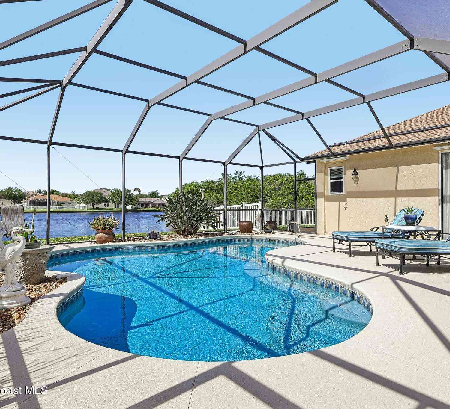 Homes For Sale - 1584 Sumter Lane<br/> Melbourne, FL 32904