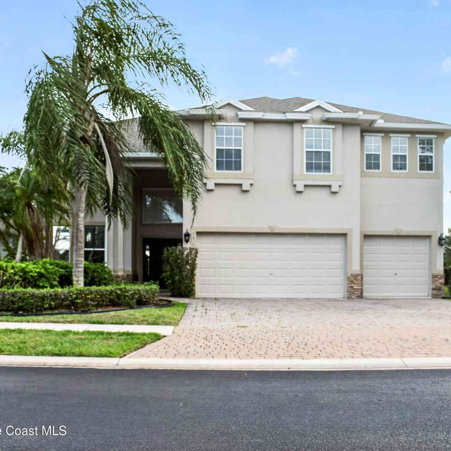 Homes For Sale - 376 Broyles Drive<br/> Palm Bay, FL 32909