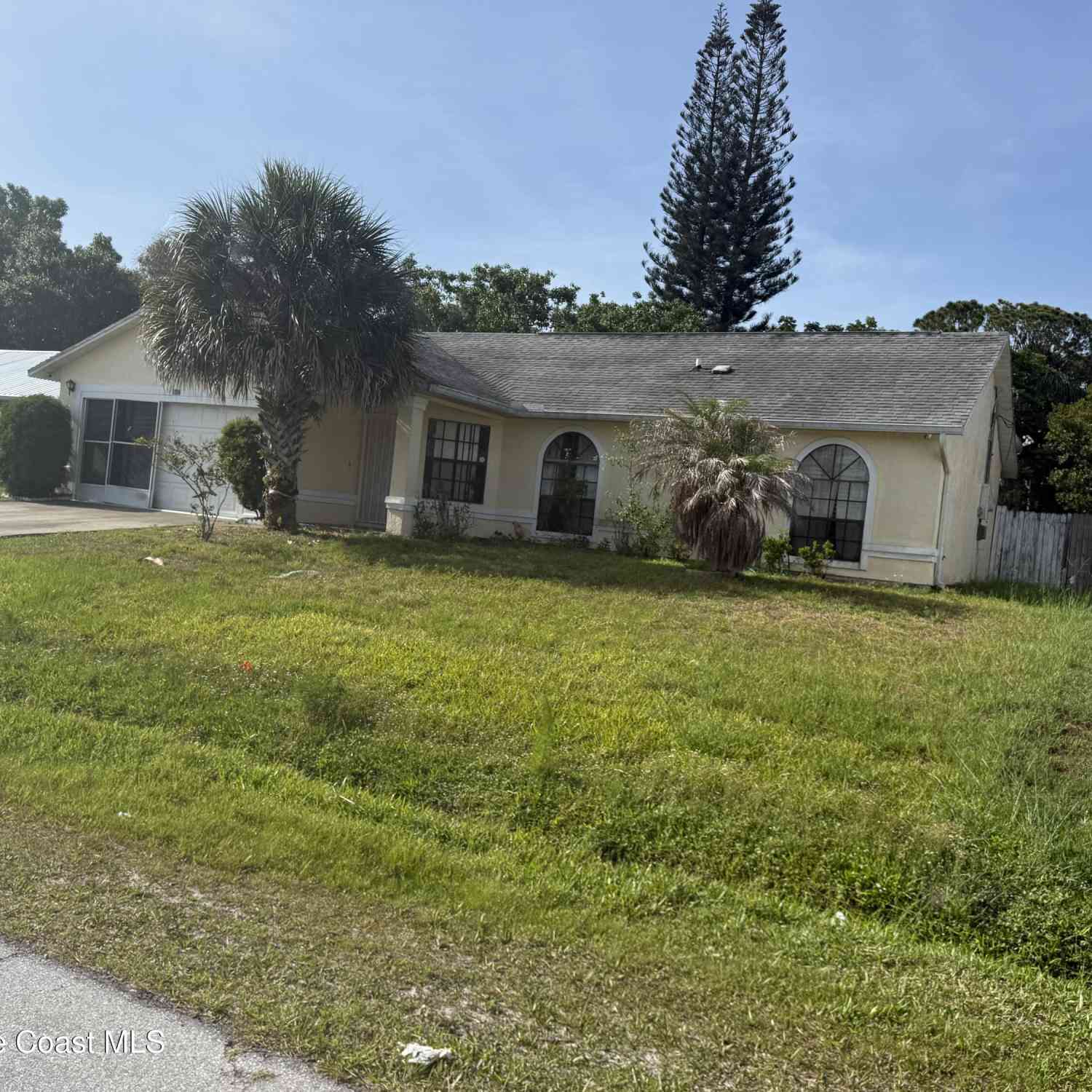 Homes For Sale - 1130 Lynbrook Street<br/> Palm Bay, FL 32907