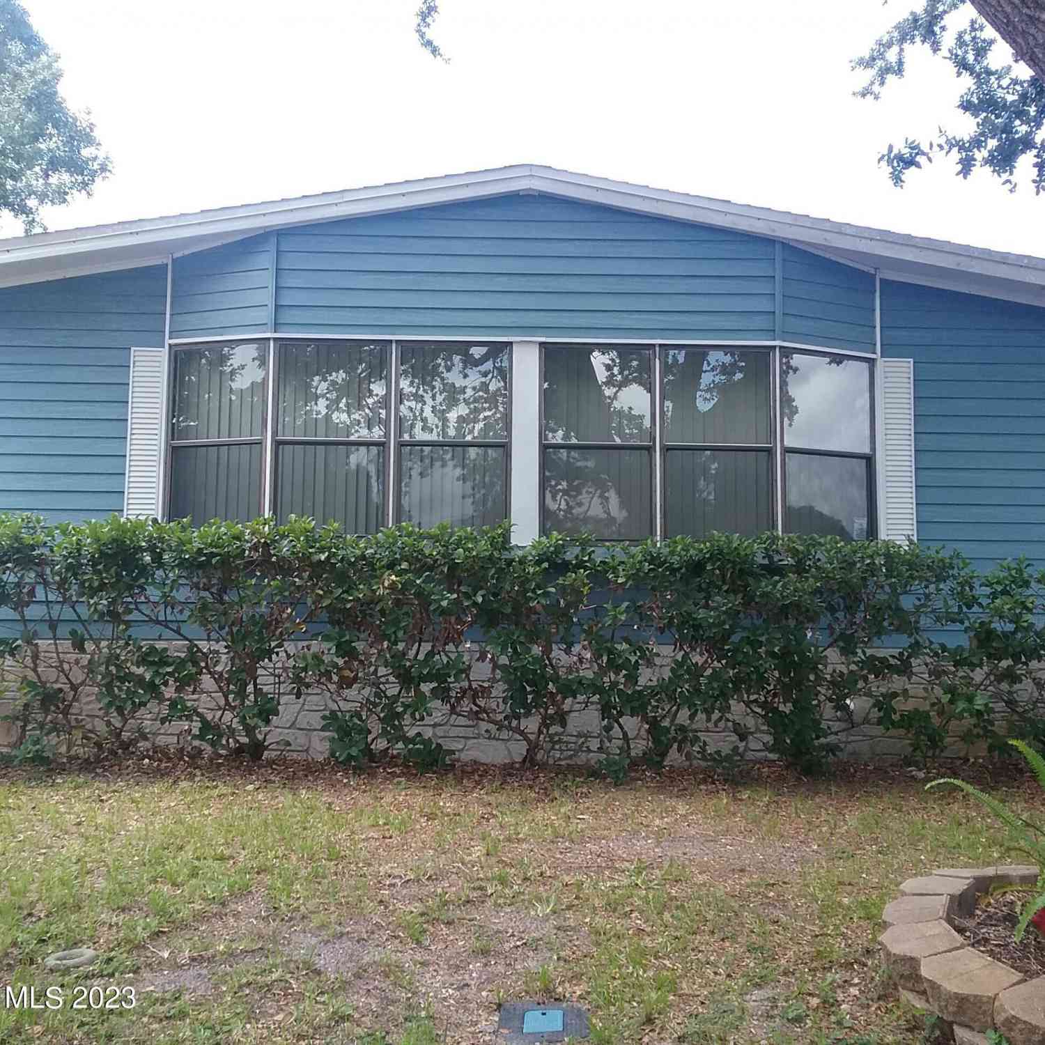 Mobile Home For Rent - 1609 Ridge Drive<br/> Cocoa, FL 32926