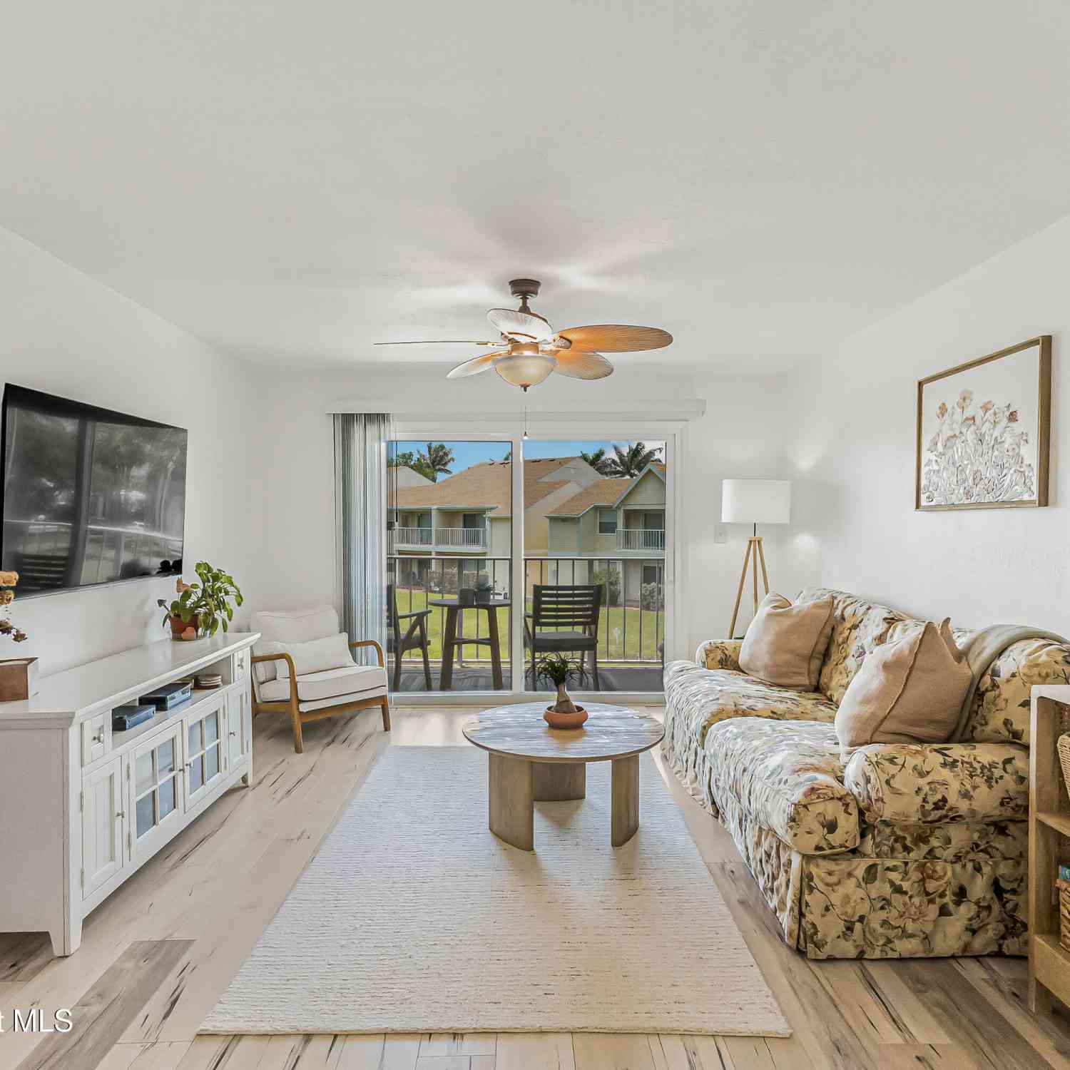 Condo For Sale - 1850 Charlesmont Drive #119<br/> Indialantic, FL 32903