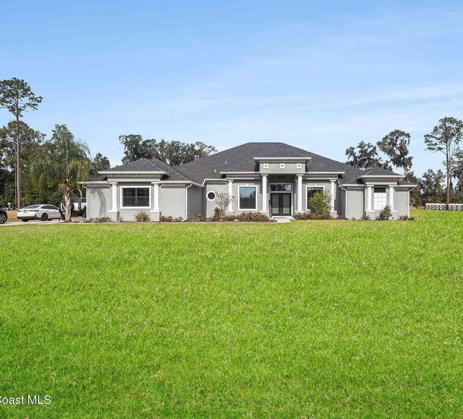 Homes For Sale - 7403 NE 22nd Court Road<br/> Ocala, FL 34479