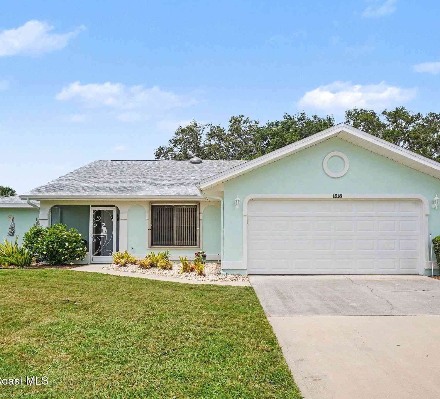 Homes For Sale - 1618 Frontier Drive<br/> Melbourne, FL 32940