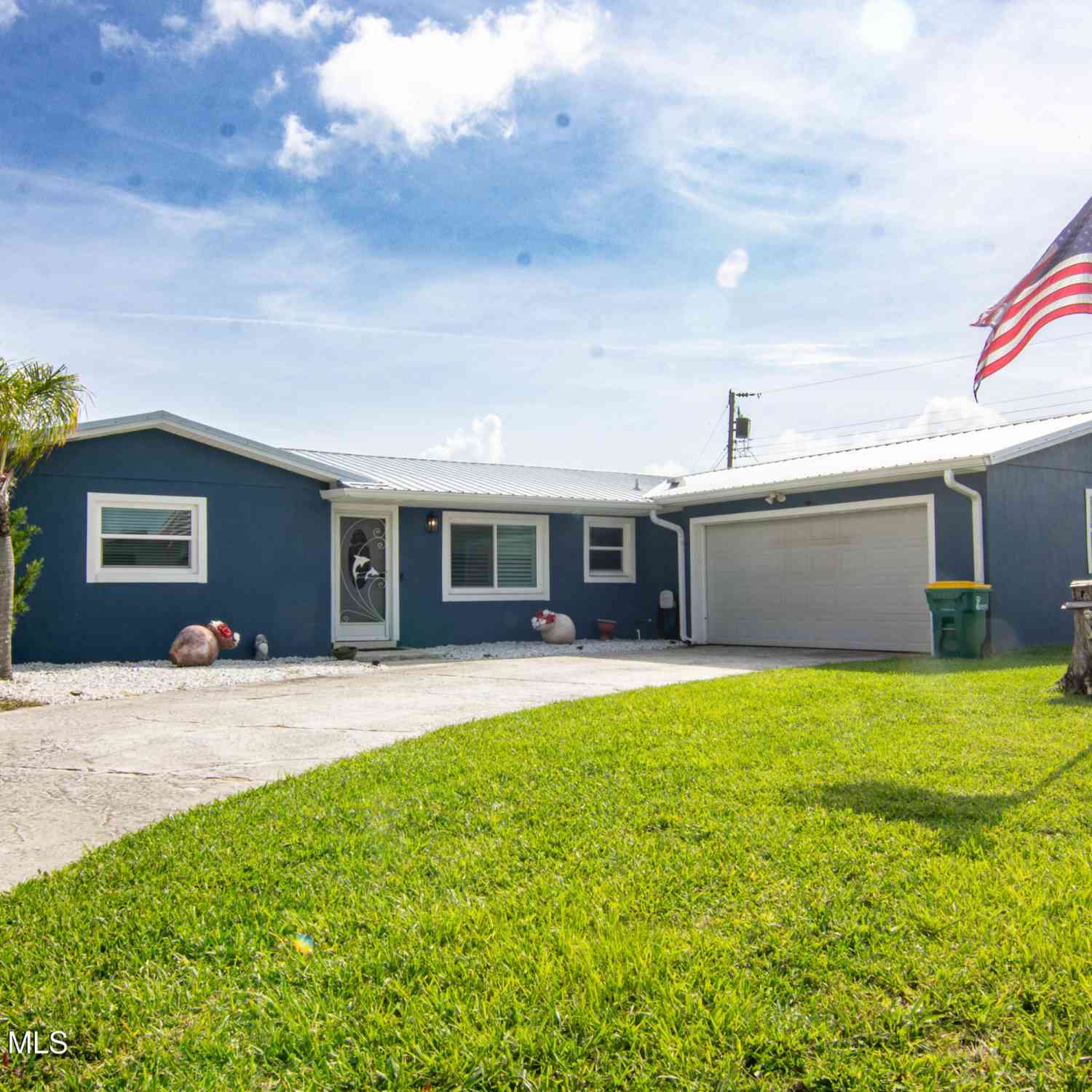 Homes For Sale - 1592 Coral Street<br/> Brevard County, Merritt Island, FL 32952