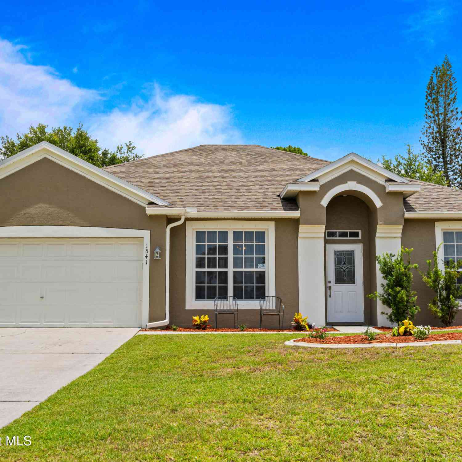 Homes For Sale - 1541 Gardenton Street<br/> Palm Bay, FL 32907